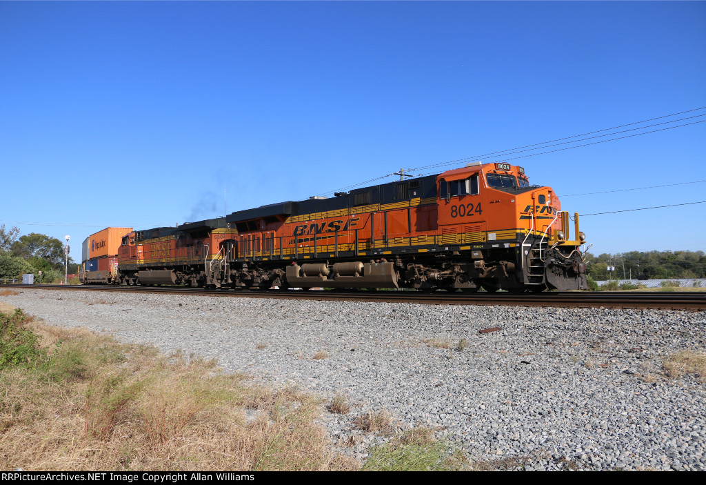 BNSF 8024